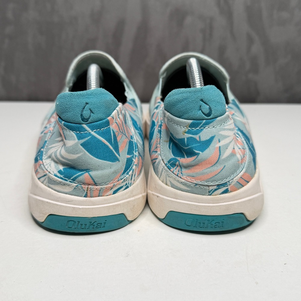 OluKai Lae'ahi Pa'i Beach Slip On Shoes Swell /Aloha 11.5 Blue Floral Hawaiian - Picture 3 of 9